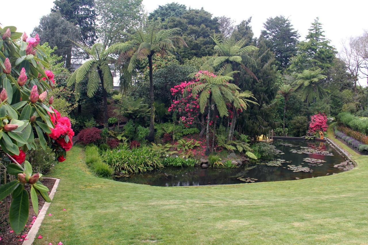 Brecon Pond Bed & Breakfast Stratford Exterior photo